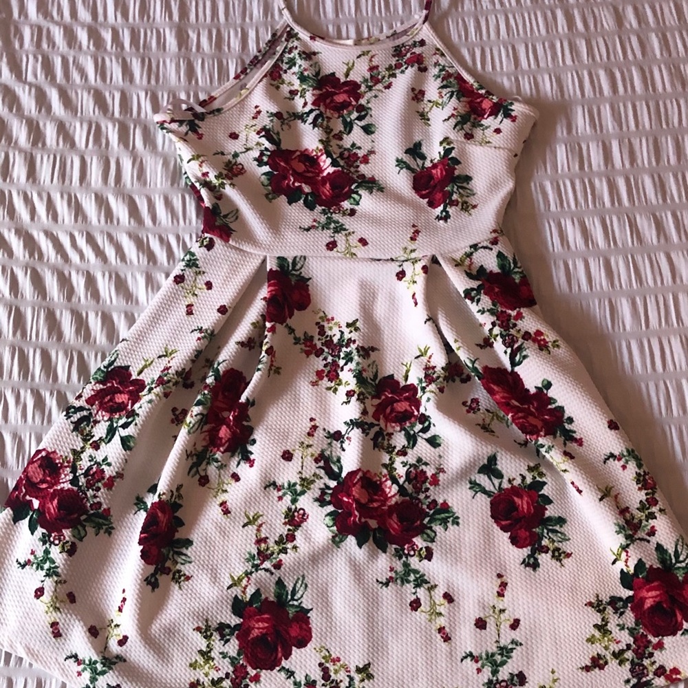 White dress with Rose Print